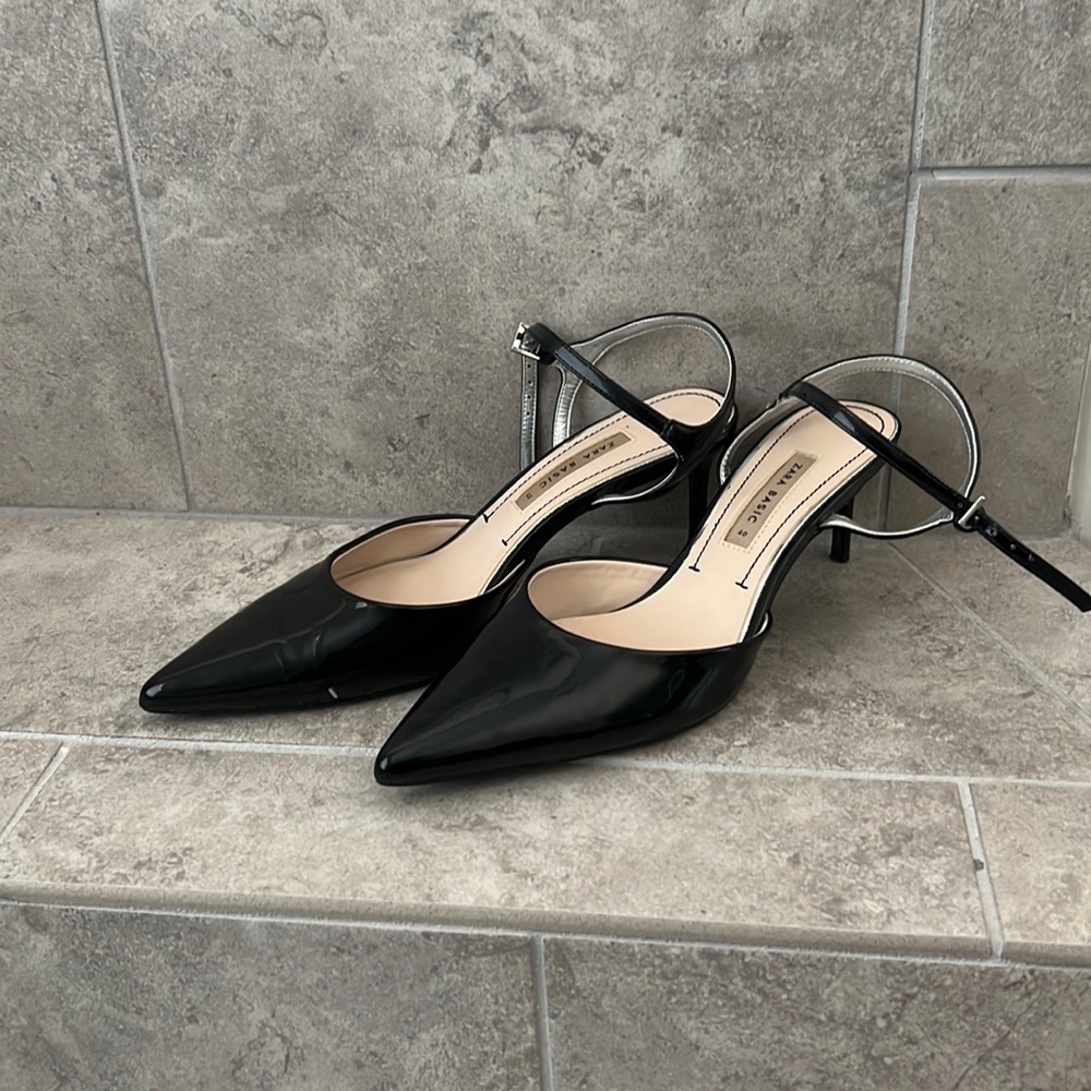 Zara Basic Patent Strappy Pump